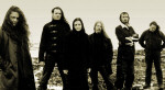 My Dying Bride -bändin jäsenet seisovat mustavalkoisessa ja hieman vanhahtavassa kuvassa. Taustalla on rannikkoa ja kiviä. Taivas on pilvetön tai sumuinen. Kuvassa viisi miestä ja yksi mustahiuksinen nainen.